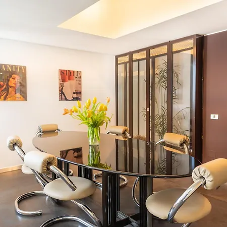 Apartment Toro 6 Bilocale P1 *