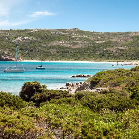 شقة Toro Flat Vi 15' Palau, 30' Porto Cervo & Free Parking بورتو بوزو